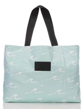 ALOHA Collection Reversible Holo Holo Tote